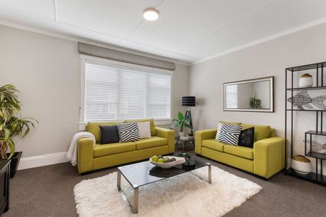 Photo of property in 1/56 East Street, Papakura, 2110