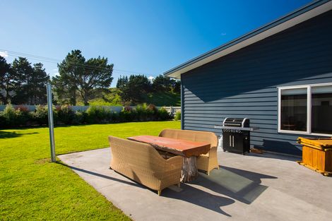 Photo of property in 34 Hamilton Drive, Wainui, Gisborne, 4010