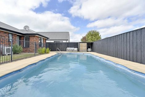 Photo of property in 47 Kawari Drive, Pegasus, 7612