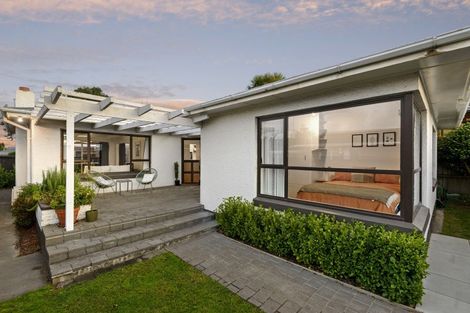 Photo of property in 230 Waimairi Road, Ilam, Christchurch, 8041