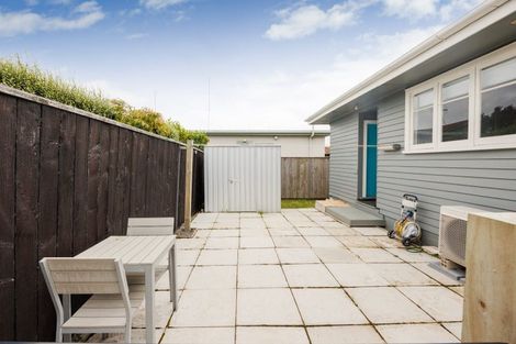 Photo of property in 35a Puriri Terrace, Roslyn, Palmerston North, 4414