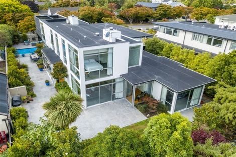Photo of property in 8 Royds Street, Fendalton, Christchurch, 8014