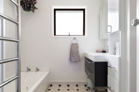 Photo of property in 17 Byron Grove, Owhata, Rotorua, 3010