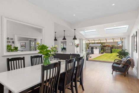 Photo of property in 112 Knowles Street, St Albans, Christchurch, 8052