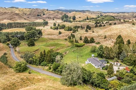 Photo of property in 2582 Okau Road, Ahititi, Stratford, 4397