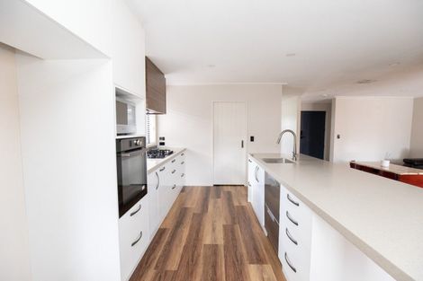 Photo of property in 27 Costello Drive, Ngatea, 3503