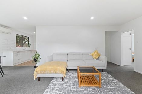 Photo of property in 1/3 Thornhill Place, Sockburn, Christchurch, 8042