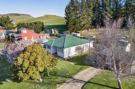 Photo of property in 9097 Hyde-middlemarch Road, Hyde, Kyeburn, 9397