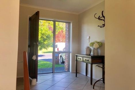 Photo of property in 12 Driftwood Drive, Red Beach, 0932