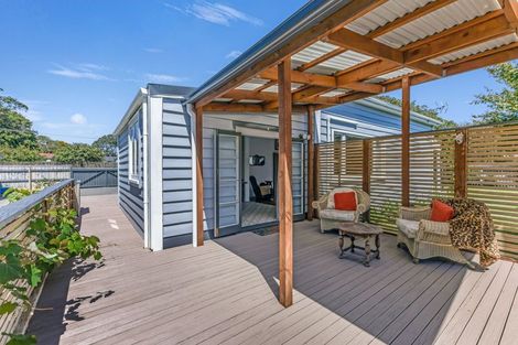 Photo of property in 12 Harris Street, Waitara, 4320