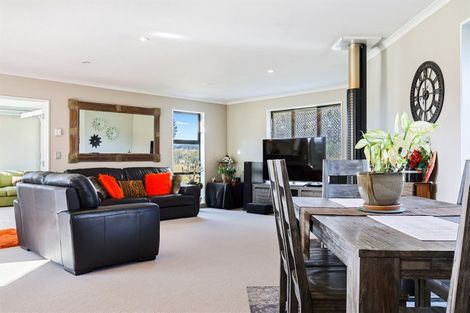 Photo of property in 69 Leslies Road, Cust, Rangiora, 7471