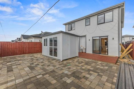 Photo of property in 25 Woven Place, Karaka, Papakura, 2113
