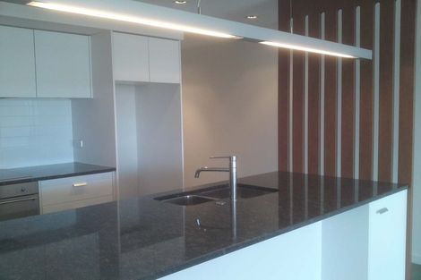 Photo of property in Piermont Apartments, 2e/82 Cable Street, Te Aro, Wellington, 6011