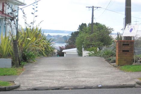 Photo of property in 63 West Coast Road, Glen Eden, Auckland, 0602