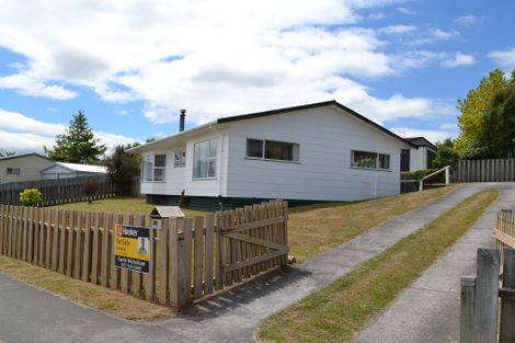 Photo of property in 20 Kiddle Drive, Hilltop, Taupo, 3330