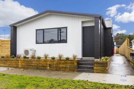 Photo of property in 4/6 Exchange Street, Ebdentown, Upper Hutt, 5018