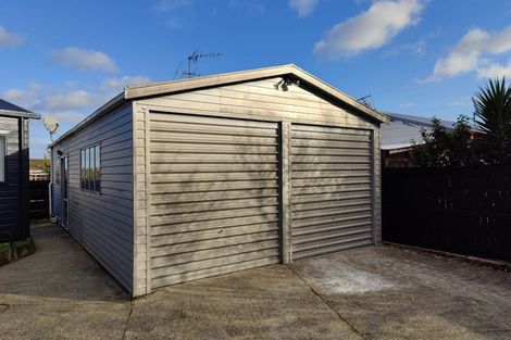 Photo of property in 43 Secretariat Place, Randwick Park, Auckland, 2105