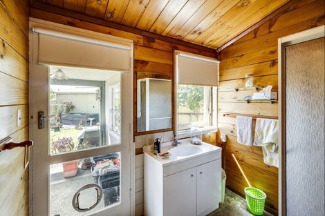 Photo of property in 82 Flaxmere Avenue, Flaxmere, Hastings, 4120