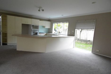 Photo of property in 1/100 Simmental Crescent, Somerville, Auckland, 2014