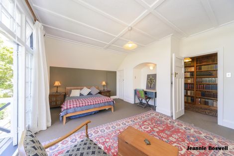 Photo of property in 220 Victoria Avenue, Hokowhitu, Palmerston North, 4410