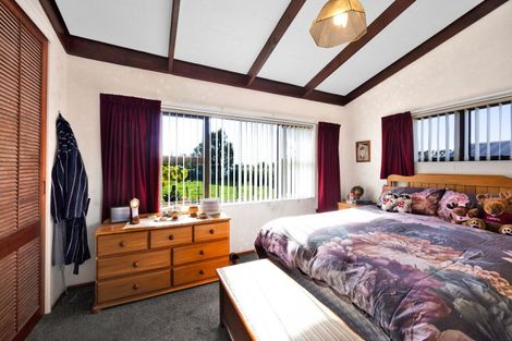 Photo of property in 1225 Egmont Road, Egmont Village, New Plymouth, 4372