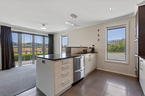 Photo of property in 1 Madison Lane, Cromwell, 9310