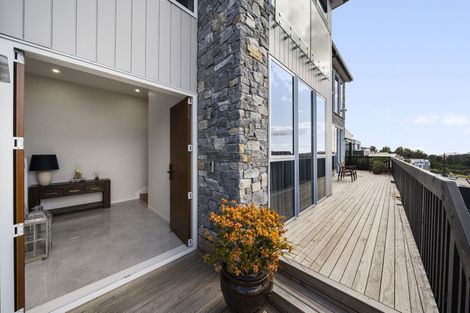Photo of property in 9 Bremner Ridge Street, Flat Bush, Auckland, 2019