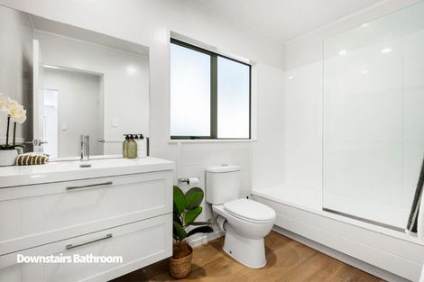 Photo of property in 9/179 Mokoia Road, Birkenhead, Auckland, 0626