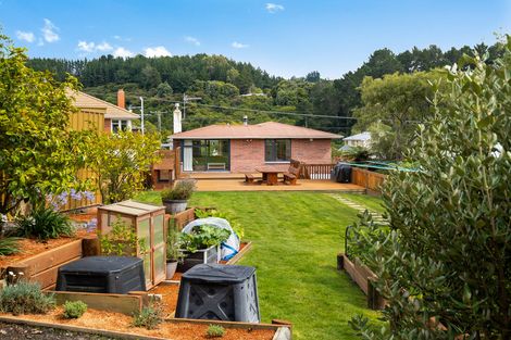 Photo of property in 126 Martin Road, Fairfield, Dunedin, 9018