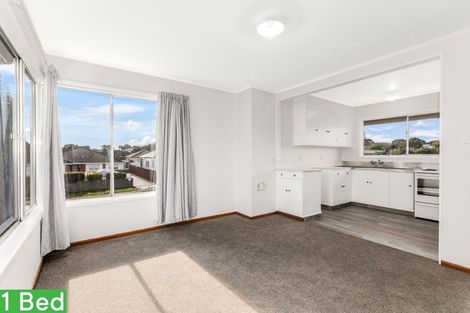 Photo of property in 1 Mana Avenue, Titahi Bay, Porirua, 5022