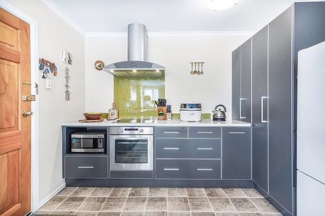 Photo of property in 4 Alanbrooke Place, Beerescourt, Hamilton, 3200