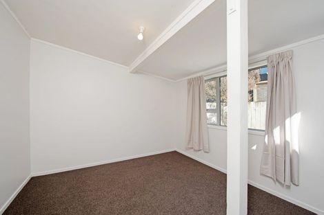 Photo of property in 12 Cambrian Street, Churton Park, Wellington, 6037