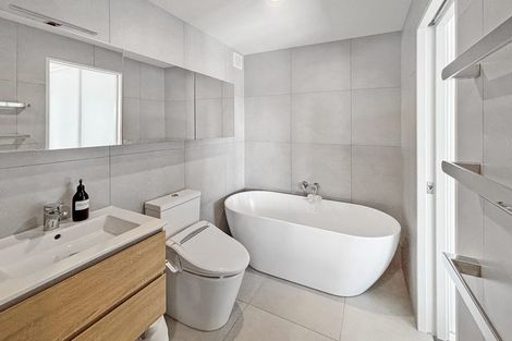 Photo of property in 1f Herbert Street, Hauraki, Auckland, 0622