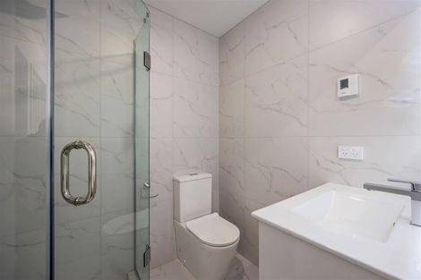 Photo of property in 15 Korokio Lane, Henderson, Auckland, 0612