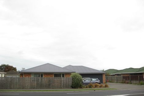 Photo of property in 21 Curletts Road, Sockburn, Christchurch, 8042