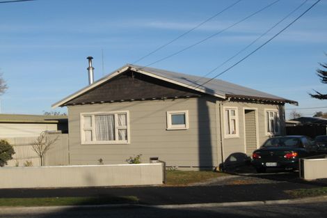 Photo of property in 166 Keyes Road, New Brighton, Christchurch, 8083