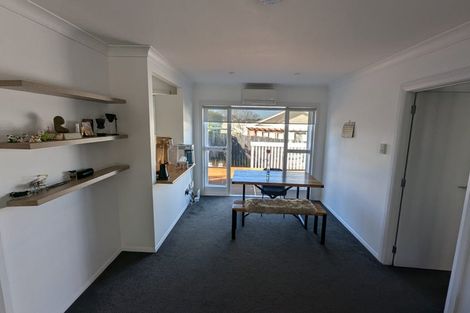 Photo of property in 11 Cintra Place, Glen Innes, Auckland, 1072