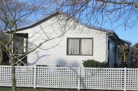 Photo of property in 88 Oakfield Crescent, Pukete, Hamilton, 3200