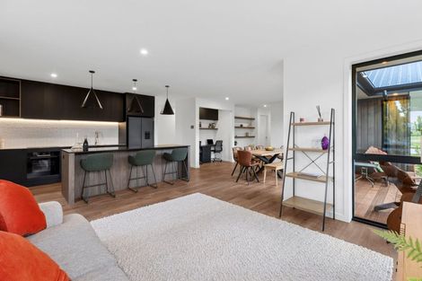 Photo of property in 34 Burbank Road, Wanaka, 9382