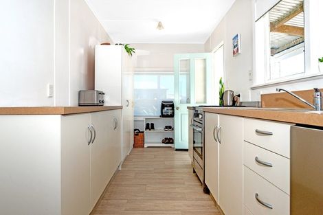 Photo of property in 35 Salisbury Road, Awapuni, Gisborne, 4010