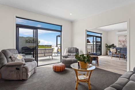 Photo of property in 3 Patuone Key, Waiotahe, Opotiki, 3198