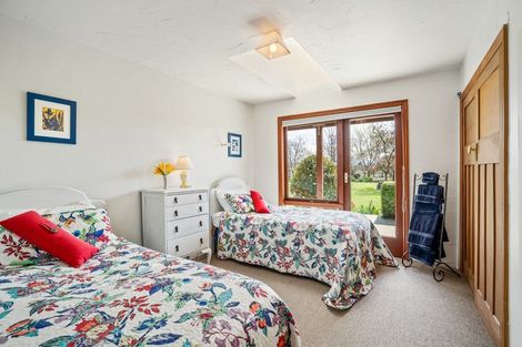 Photo of property in 431 Riverbank Road, Wanaka, 9382