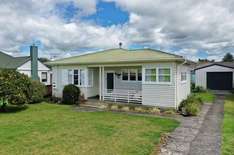Photo of property in 105 Wynyard Street, Te Awamutu, 3800