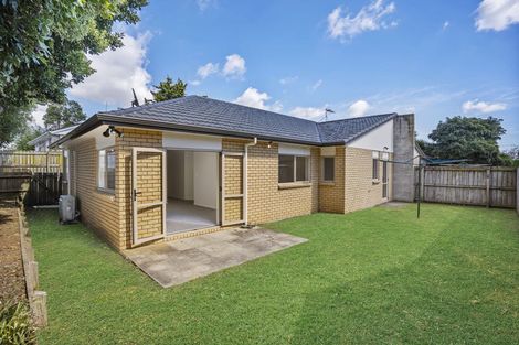 Photo of property in 70d Kayes Road, Pukekohe, 2120