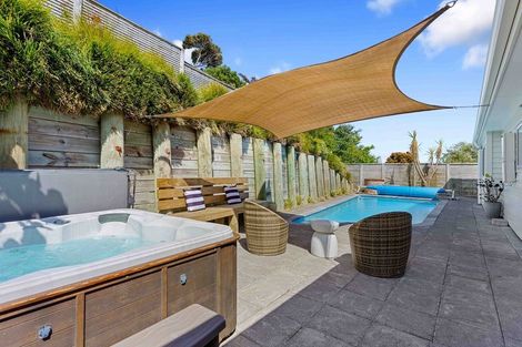 Photo of property in 12 Murray Court, Paraparaumu Beach, Paraparaumu, 5032