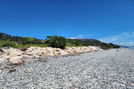 Photo of property in 21b Main Rd Ngakawau, Ngakawau, 7824