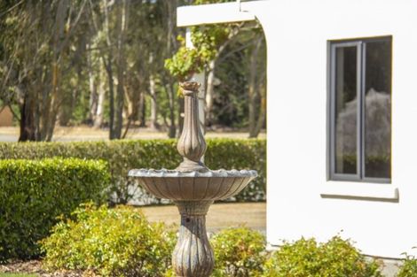 Photo of property in 104 Oxford Street, Martinborough, 5711