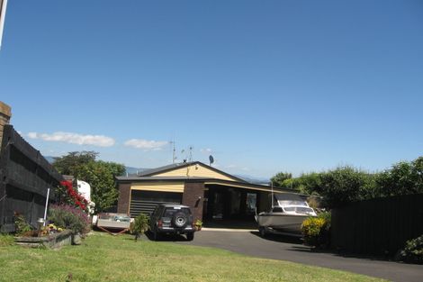 Photo of property in 28 Arawa Avenue, Maketu, Te Puke, 3189