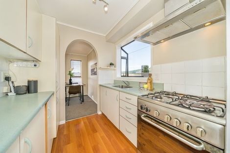 Photo of property in 41 Nassau Avenue, Grenada North, Wellington, 5028