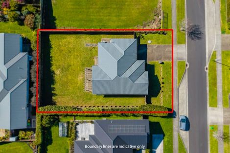 Photo of property in 6 Malbec Place, Huapai, Kumeu, 0810